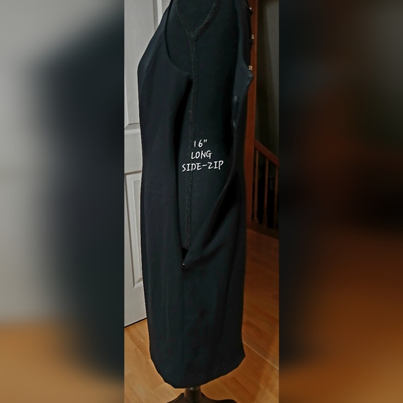 Vintage Black Cocktail Dress With cut-out jewel embellished back - Picture 3 of 9